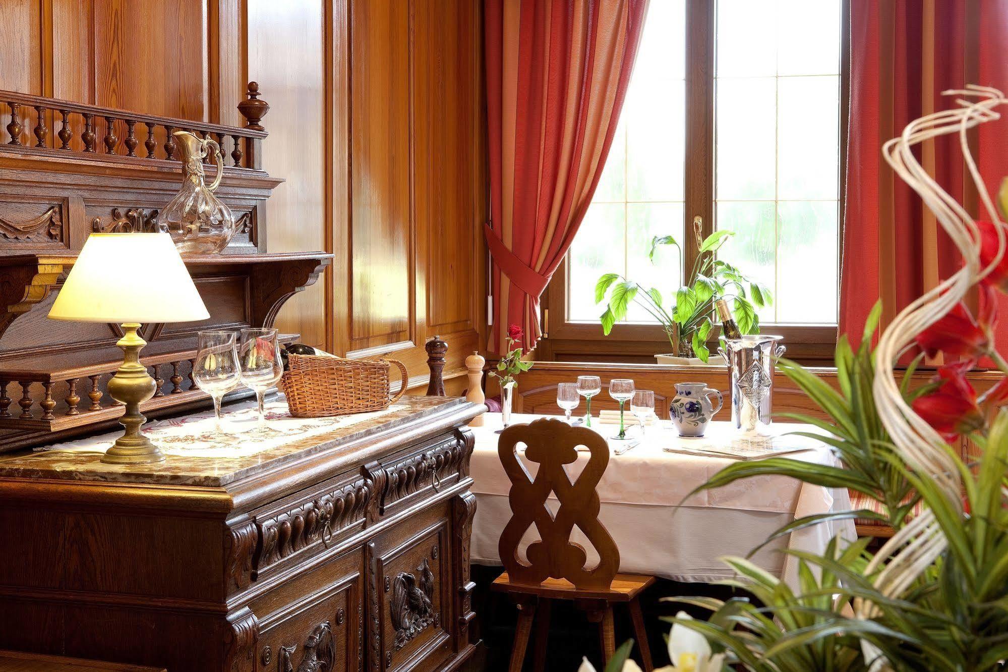 Logis Hotel-Restaurant De La Poste Urmatt Zewnętrze zdjęcie
